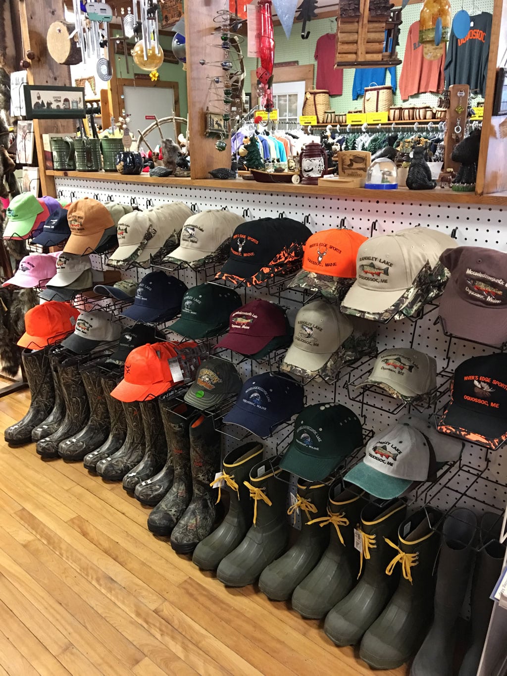 Maine-Gifts-Outdoor-Apparel